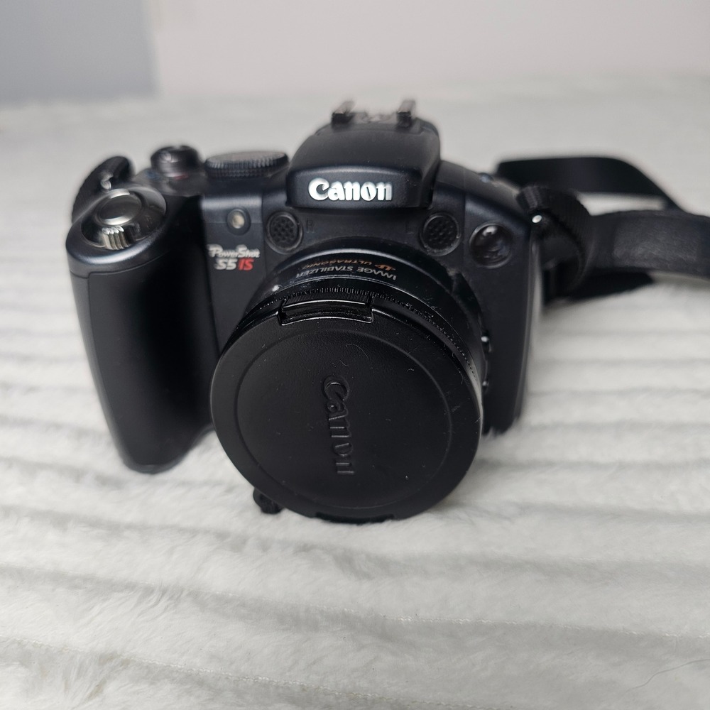 Canon PowerShot S5 IS Digital Camera READ Broken Screen Black Y2K Digicam